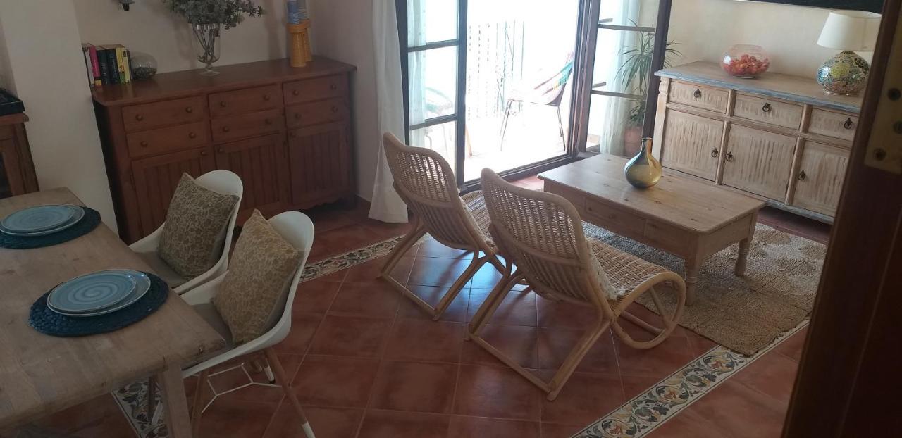 Apartment Atlantika, Solo Familias O Parejas
