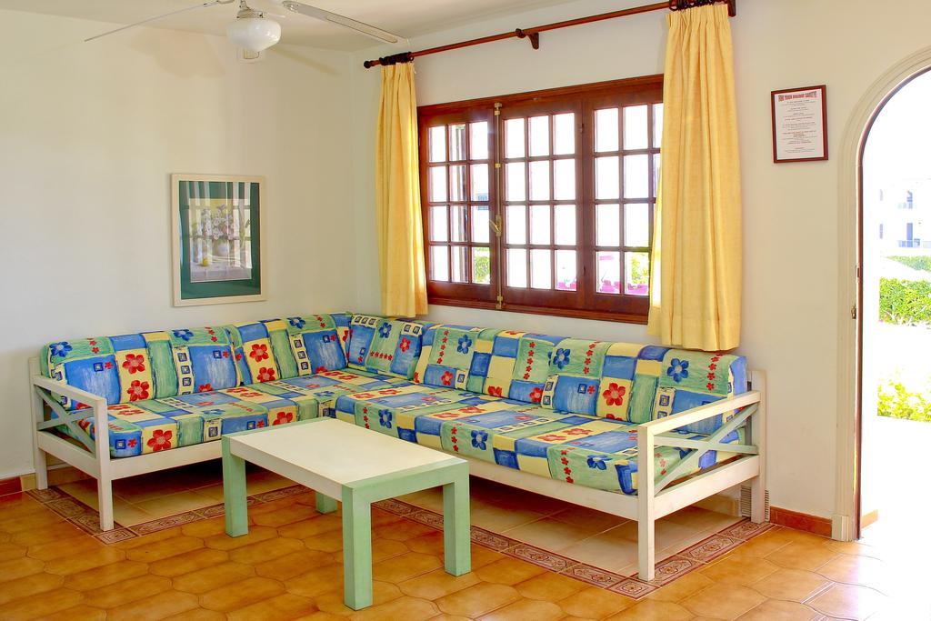 Apartahotel Gardens Son Bou