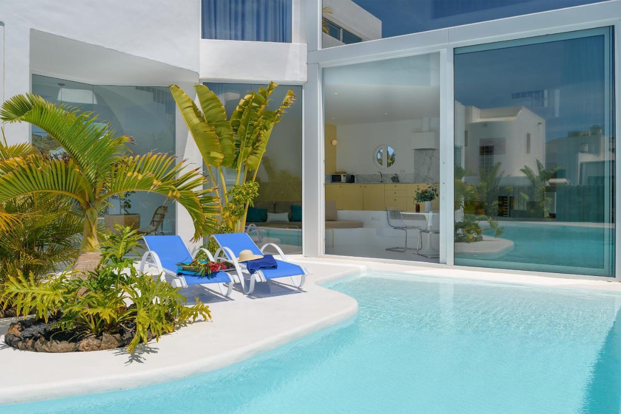 Aquablanca Chic Deluxe, En *