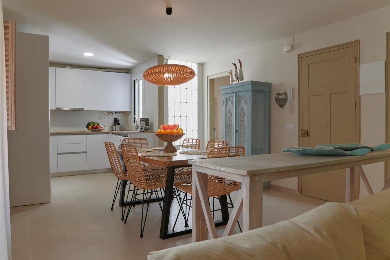 Apartment Dharma Experience Facebook Cambrils