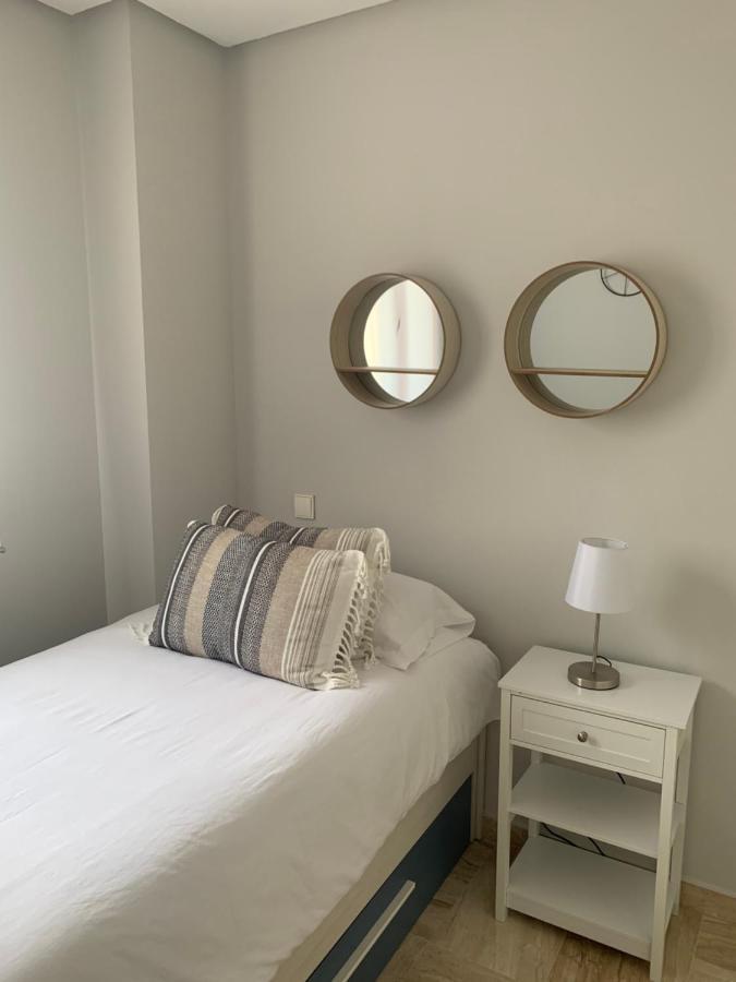 Apartamento La Marina, *
