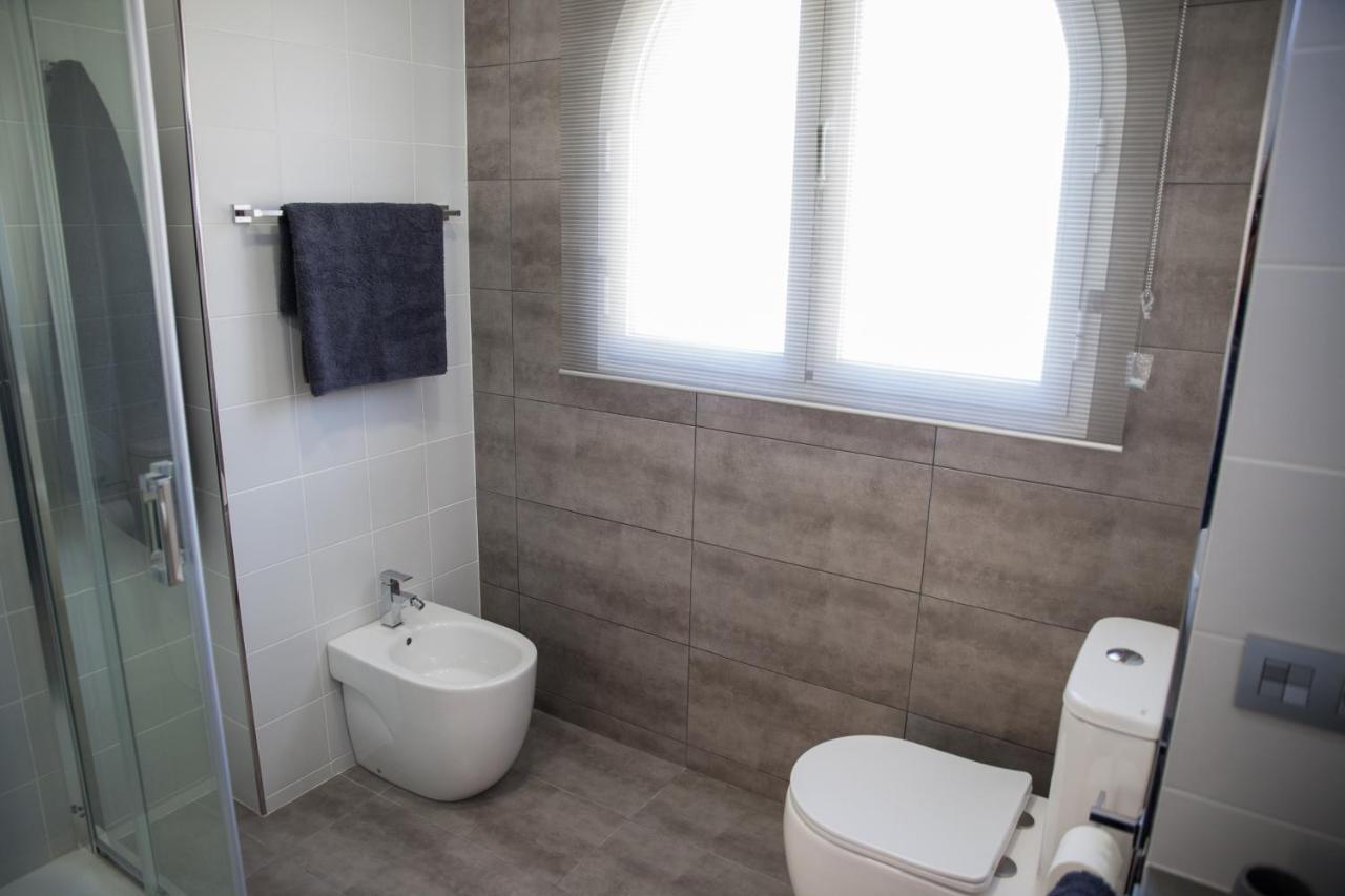 Spacious 200 Sq.m. Penthouse With Sea View Terraces *