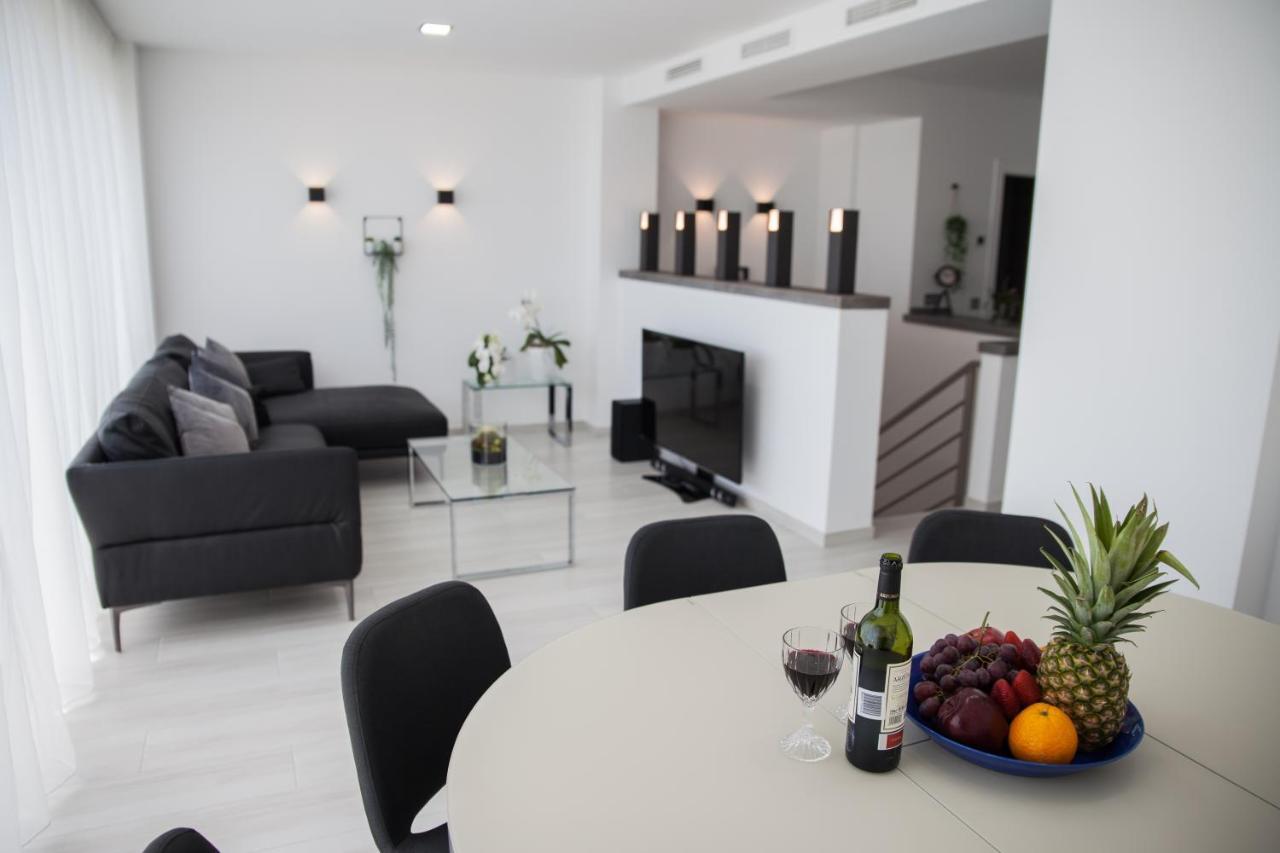 Apartamento Spacious 200 Sq.m. Penthouse With Sea View Terraces