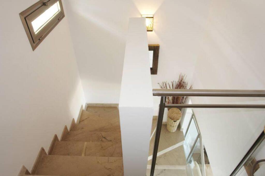 El Mirador: Gran Duplex, Mar, Montana, Piscina Infinita, Relax Holiday home *
