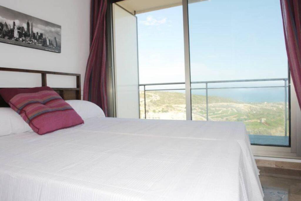 Holiday home El Mirador: Gran Duplex, Mar, Montana, Piscina Infinita, Relax Peniscola