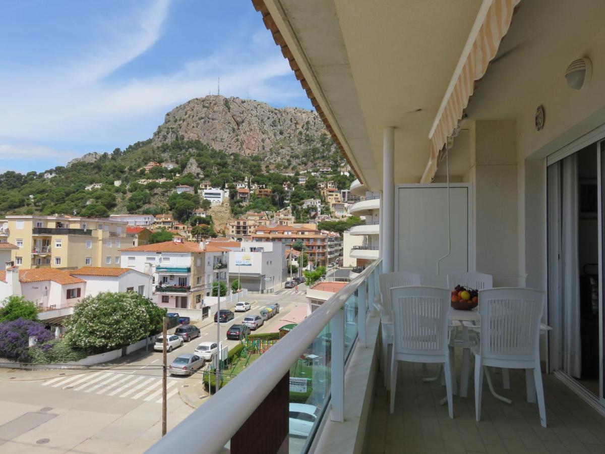 Brisas Apartment