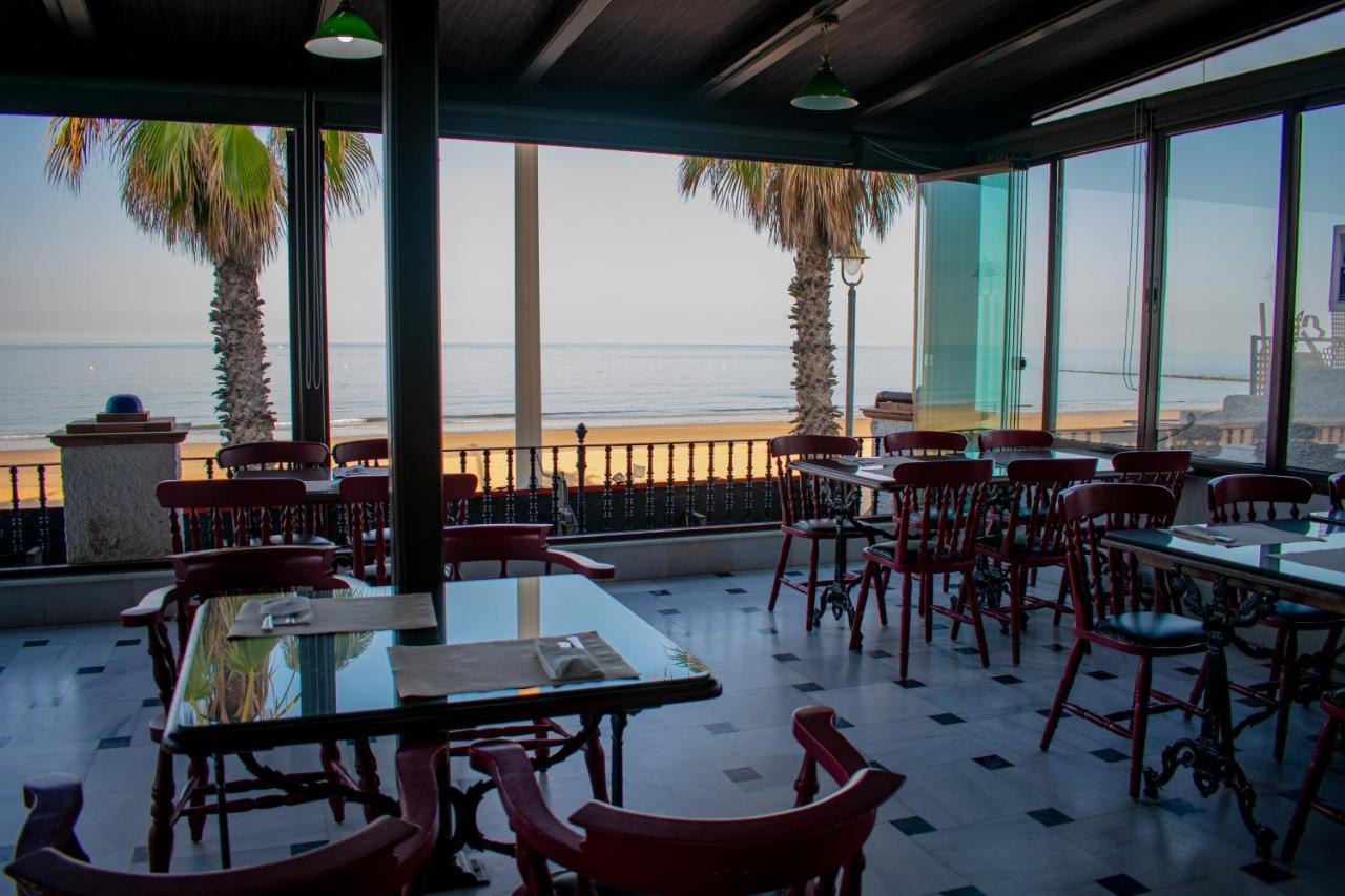 Playa De Regla Hotel