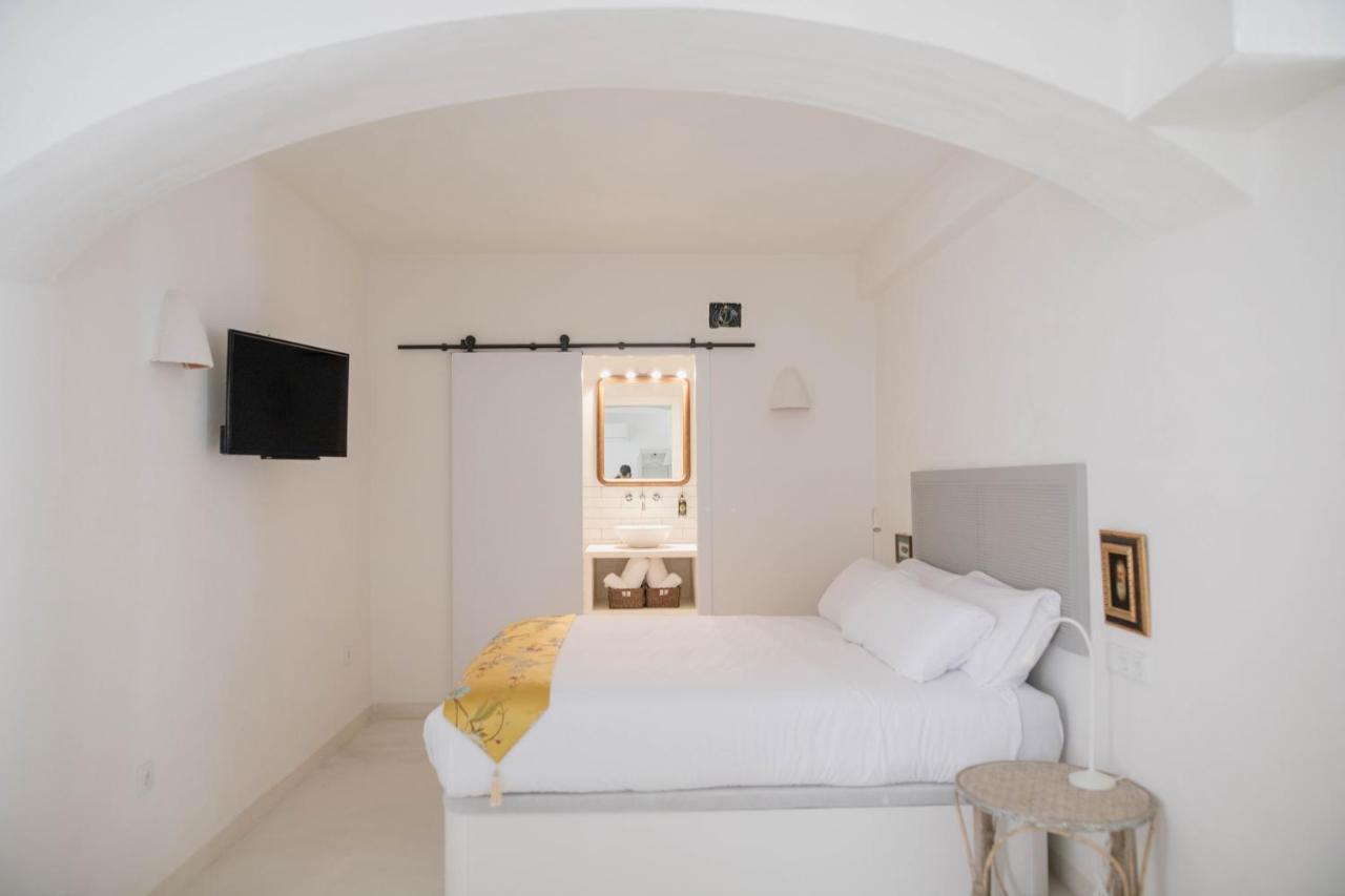 Dora (adults Only) Javea