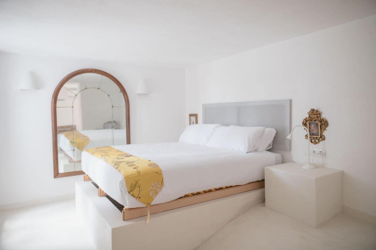 Dora (adults Only) * Javea