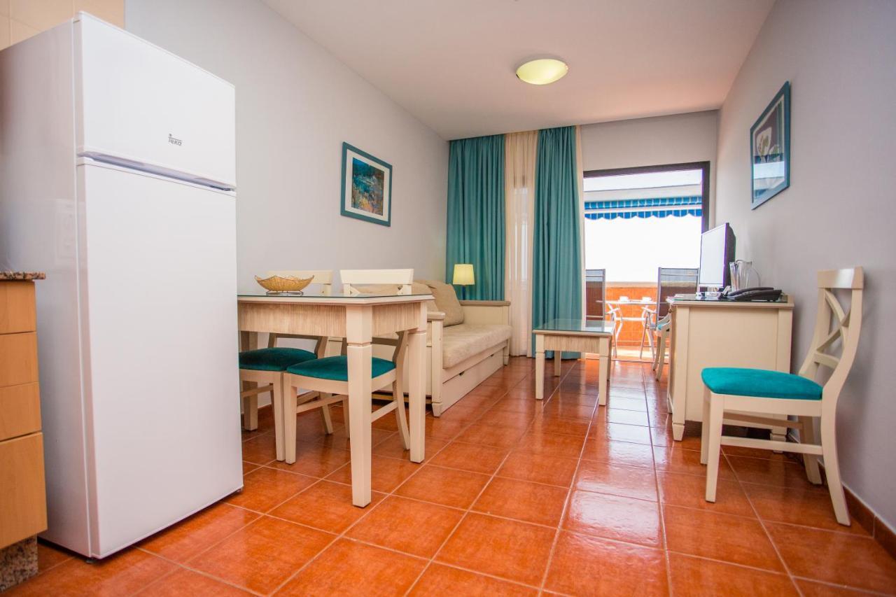Aparthotel Amadores