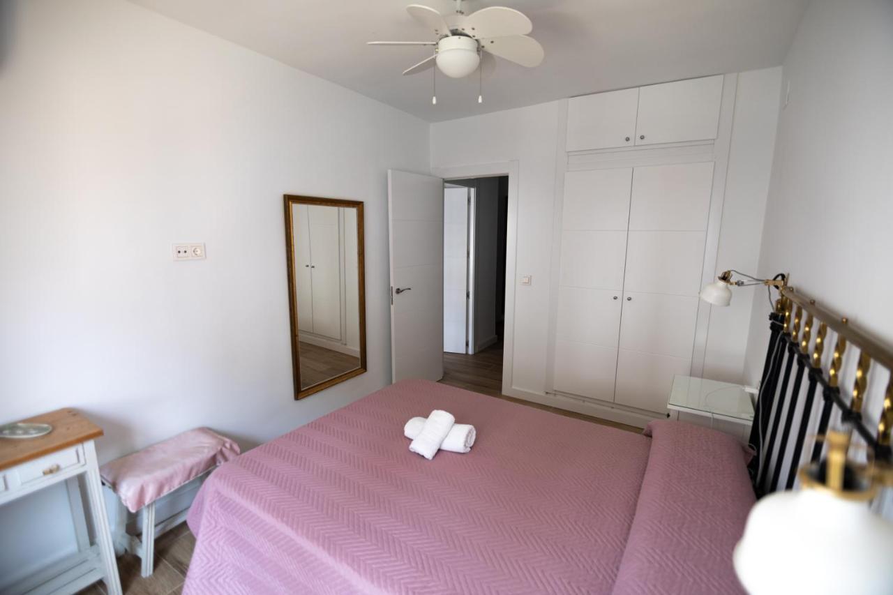 Piso Con Terraza Muy Cercano A La Playa Apartamento