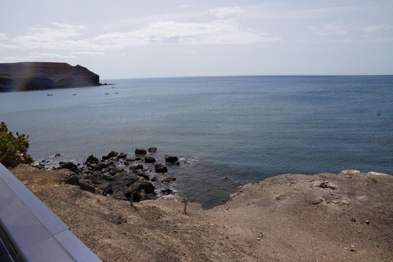 Apartment Beachfront Mar Y Sol Los Reyes La Lajita