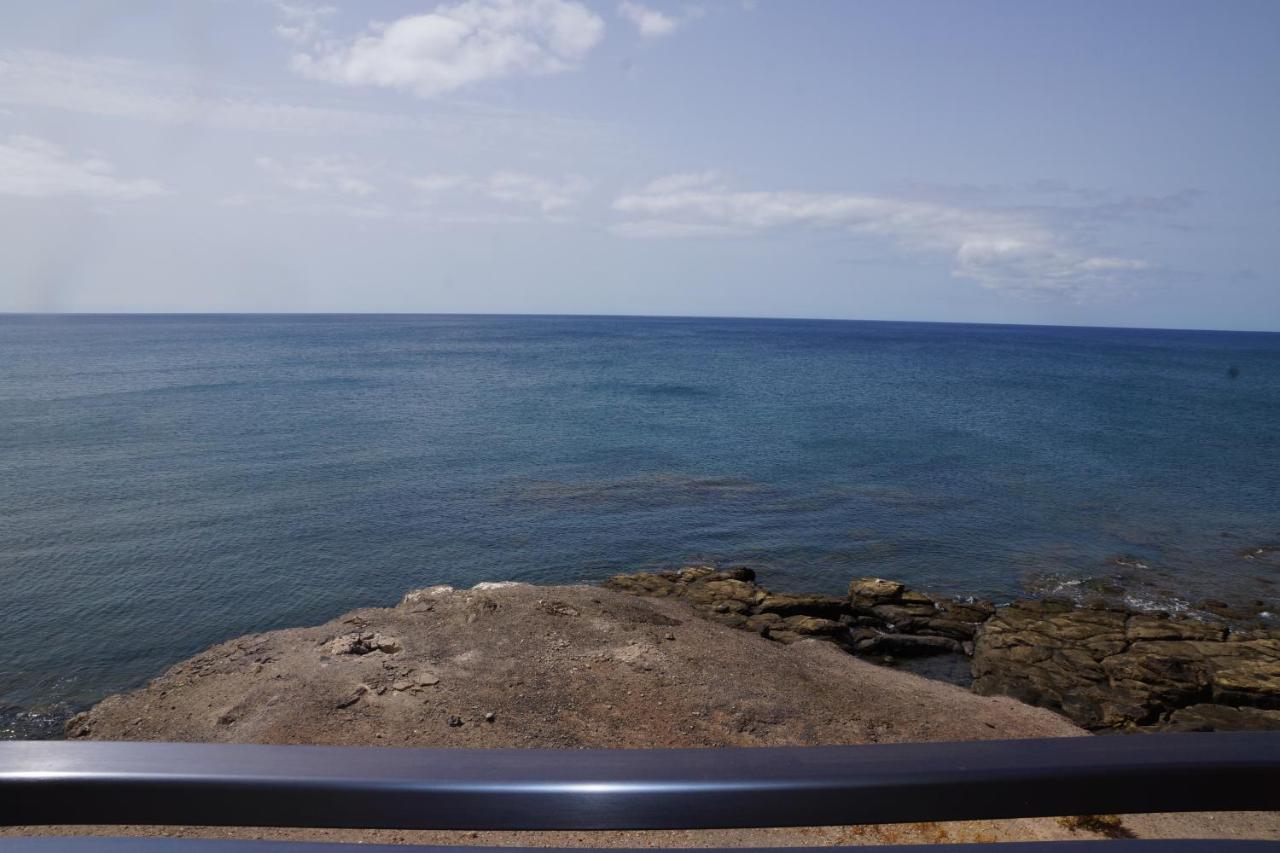 Beachfront Mar Y Sol Los Reyes Apartment La Lajita