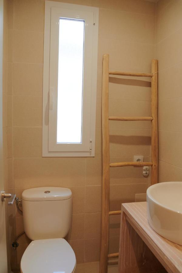 Apartment Dharma Experience Facebook Cambrils