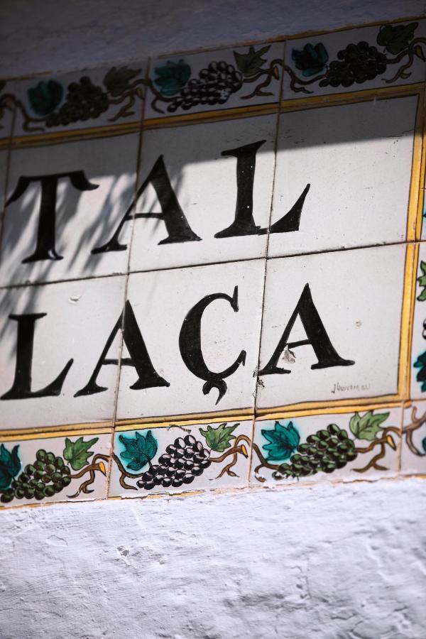 De La Plaça 3*