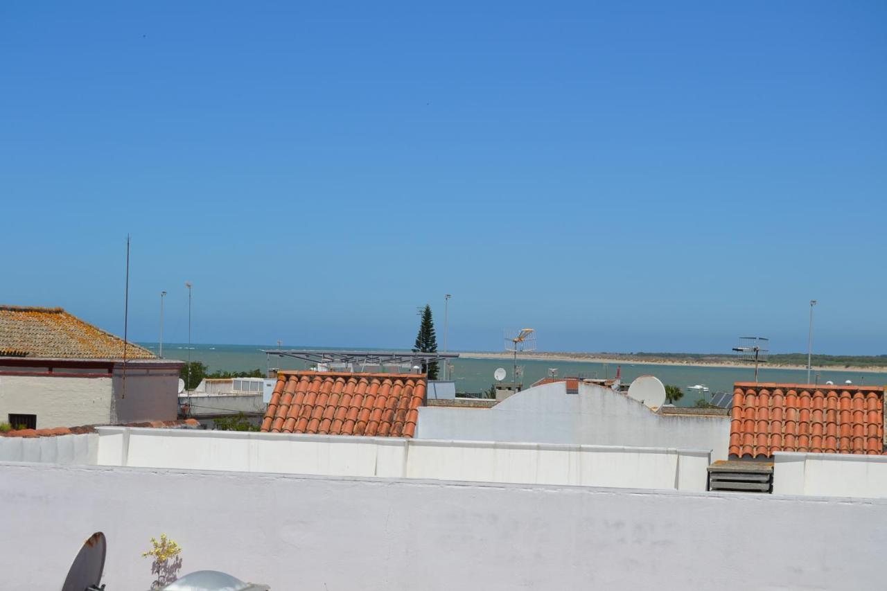 Torre De Arena Y Playa Sanlucar de Barrameda