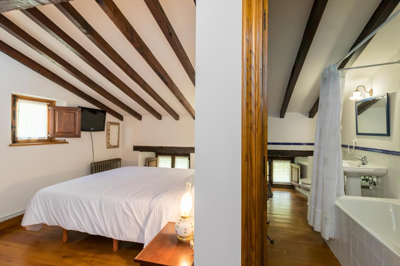 Espectacular Casa Montanesa Con Piscina Orena