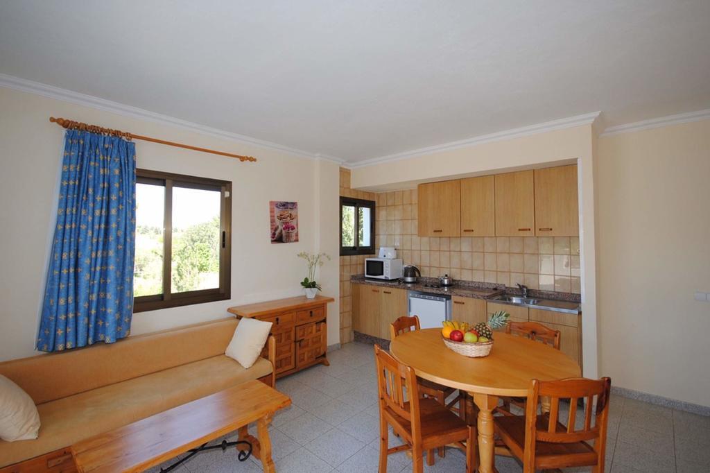 Casa Luis Apartahotel 4*