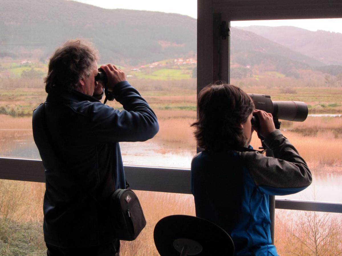 Urdaibai Bird Center Hotel *