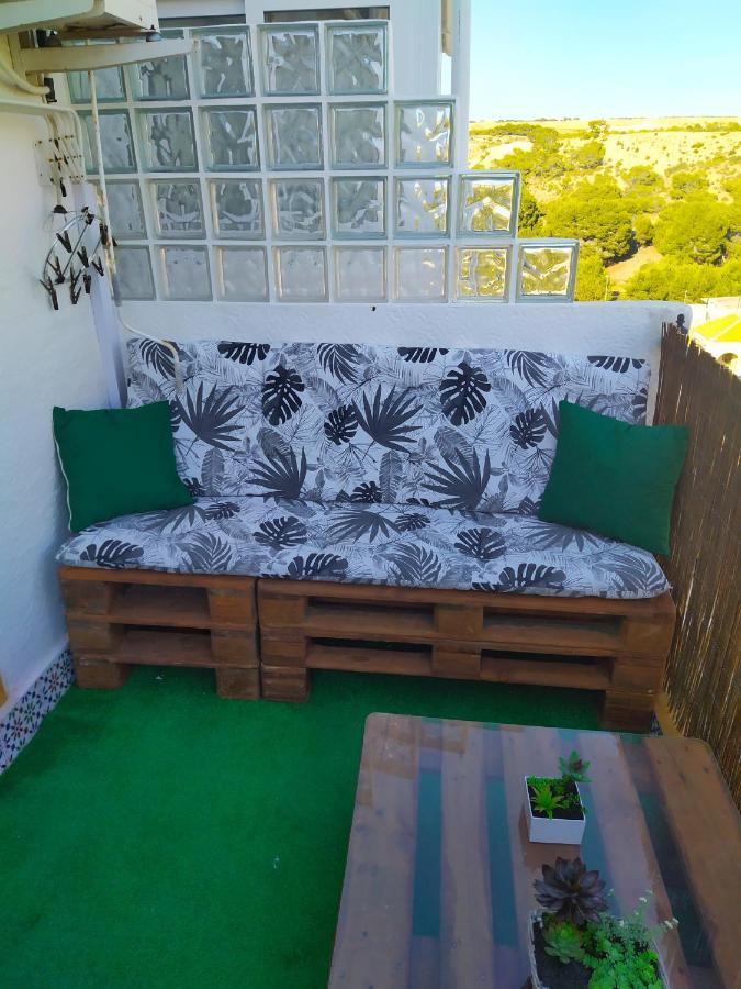 Apartamento En Urb La Marina