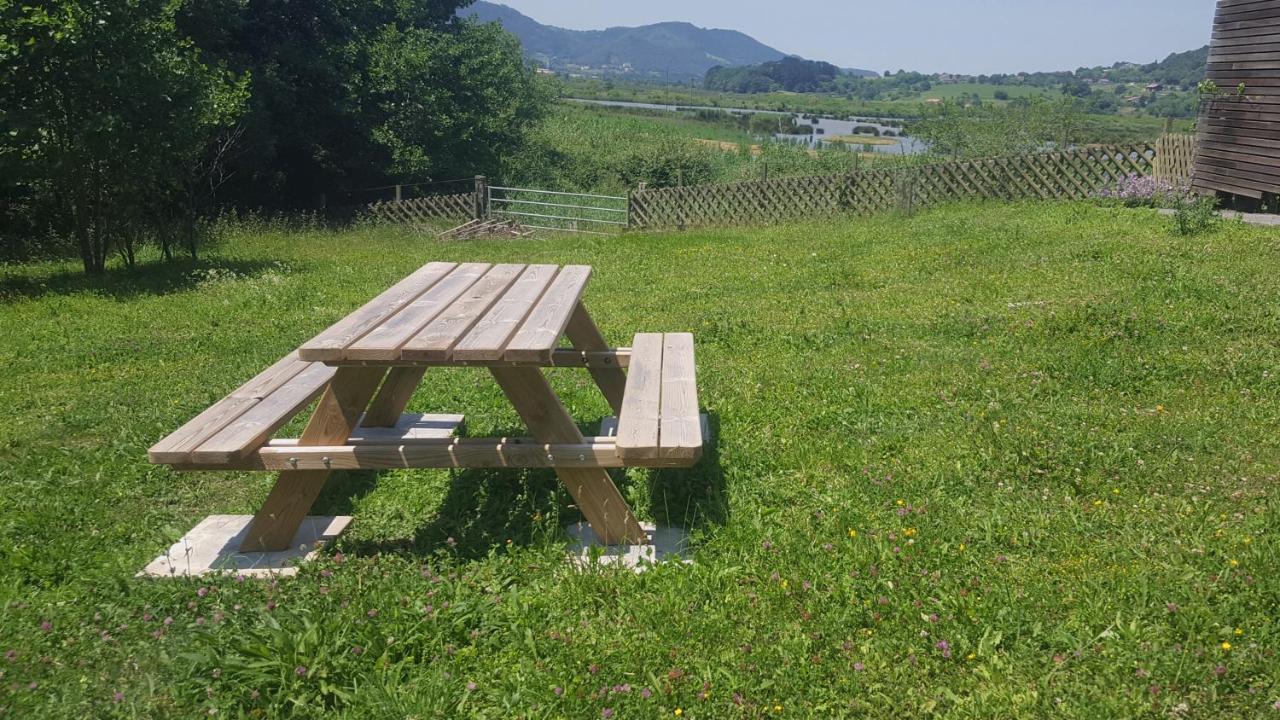 Hotel Urdaibai Bird Center *