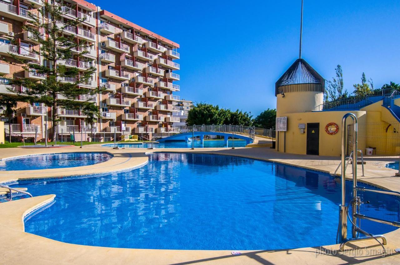 Apartamento 427 Estudio En Júpiter - Vista A La Piscina, El Mar Y Montaña - Excelente Conexión Wifi