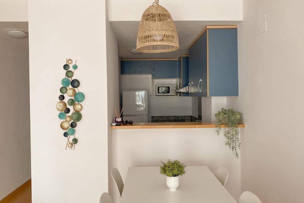 Blue Marina - Terraza, Piscina Y Wifi Gratis Apartamento Rosas