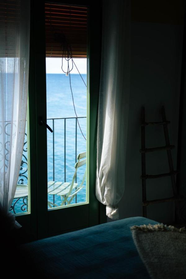 Joanna Hotel *