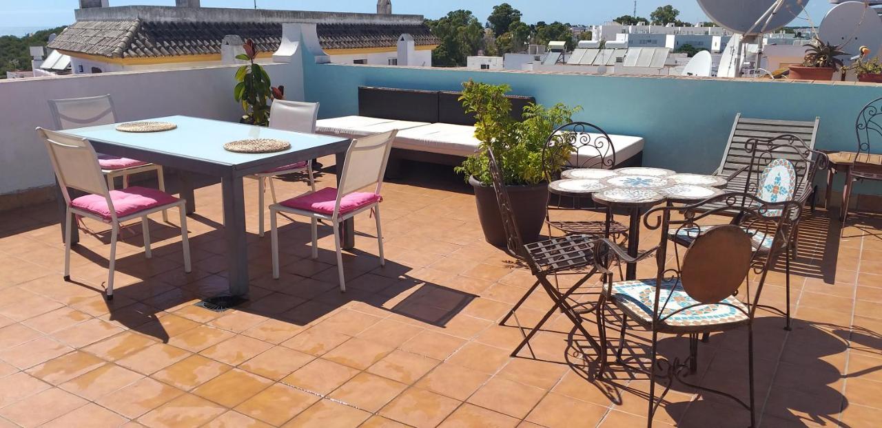 Apartment Atlantika, Solo Familias O Parejas