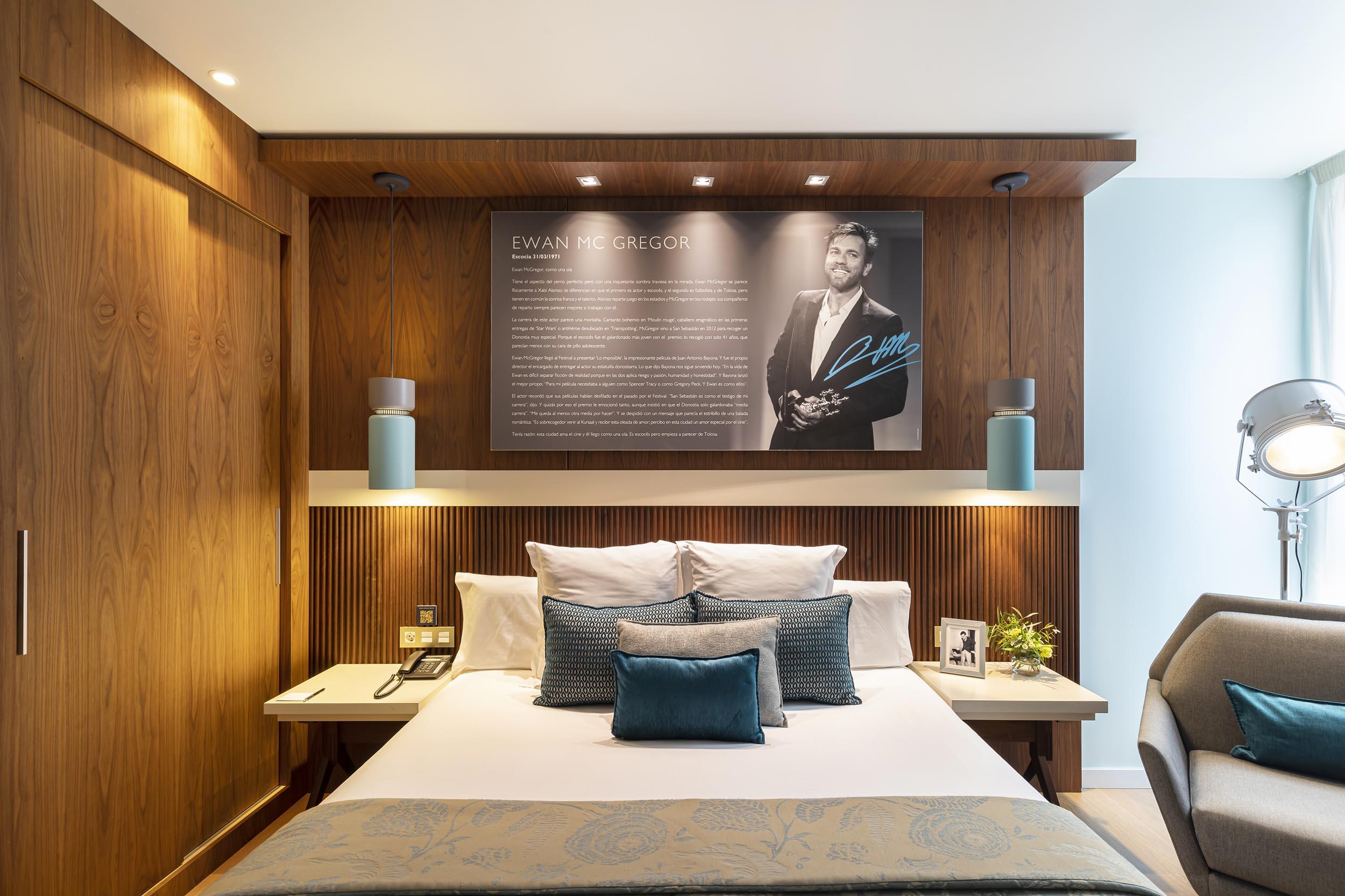 Hotel Zinema7 4*