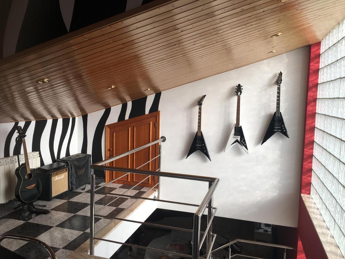 Luxury Rock Tirri Holiday home