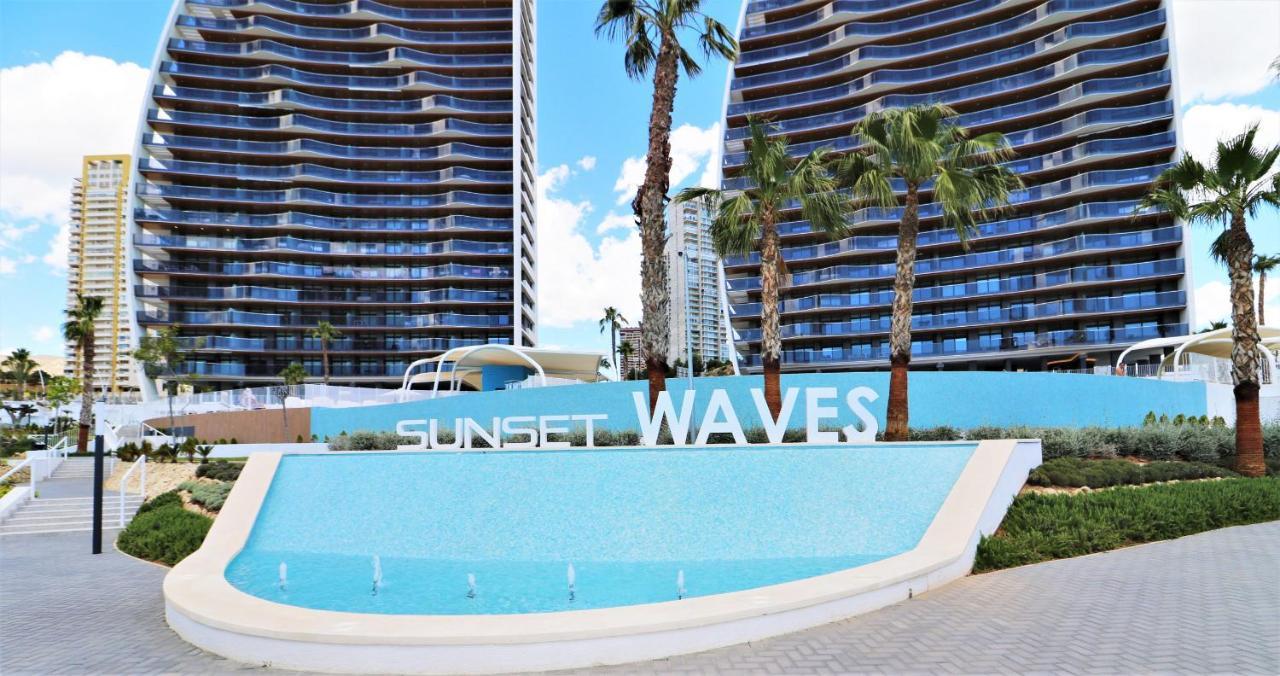 Apartment Sunset Waves 1-238 *