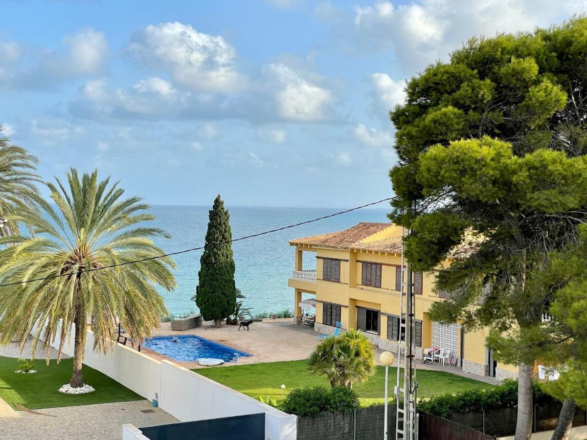 Luxury Seaside With Private Pool In Cabo Roig Villa