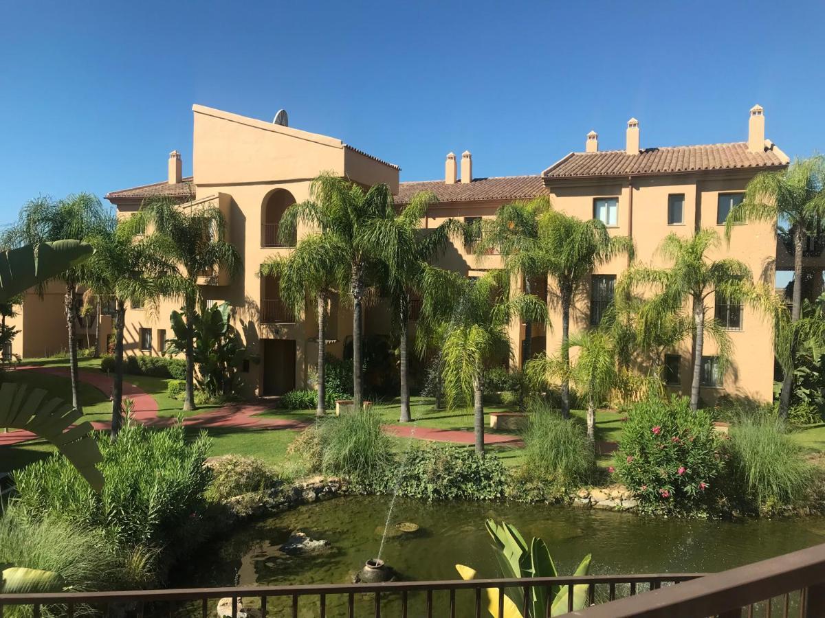 Luxury In Benahavis With Amazing Views Apartment Estepona