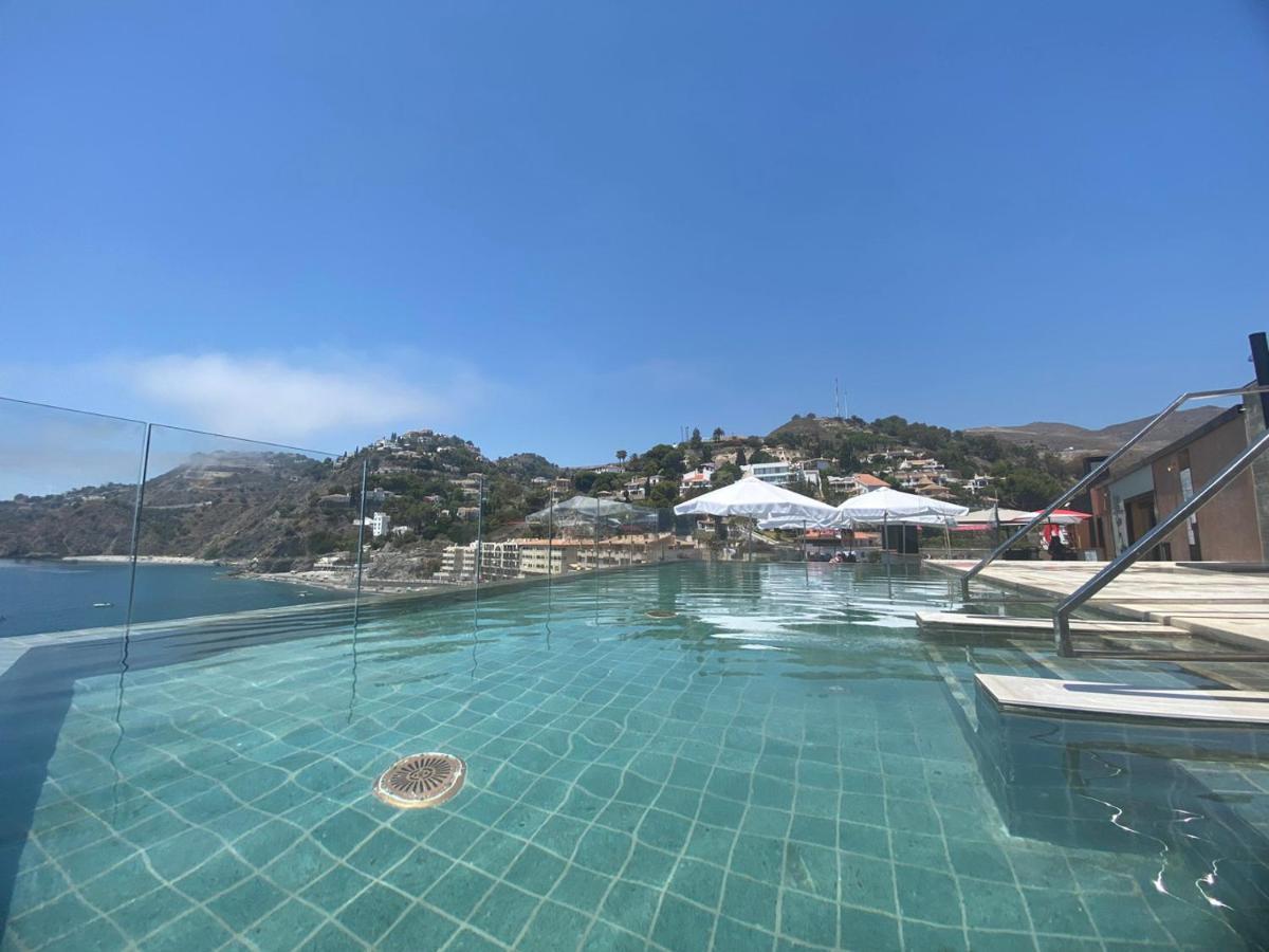On Aleta Designed For Adults Hotel