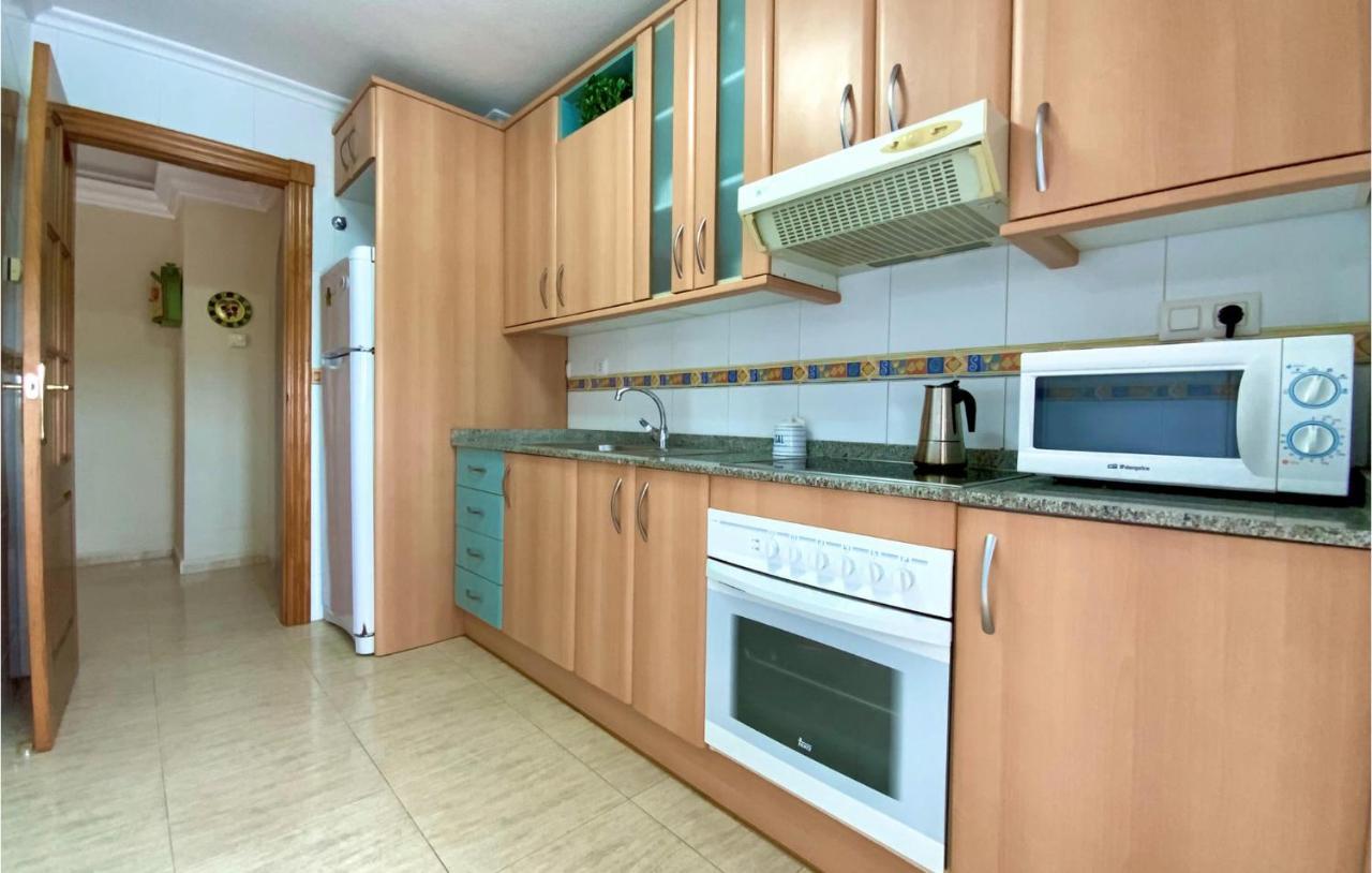Lovely In Apartment *