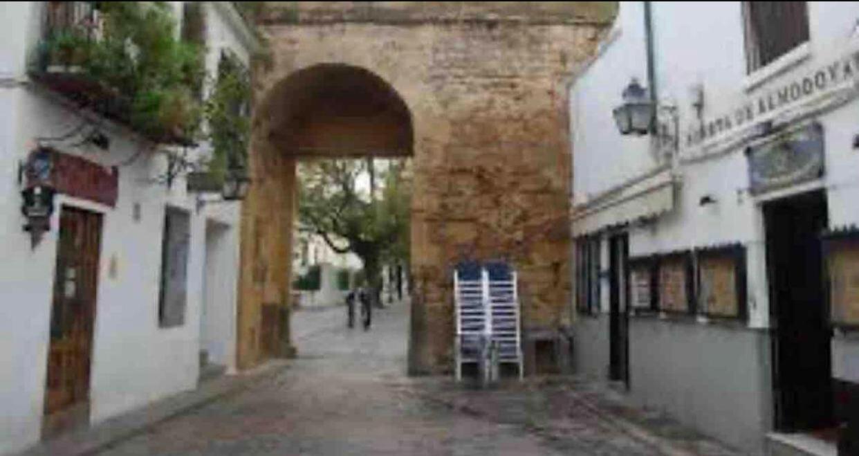 Aptos. Paniagua