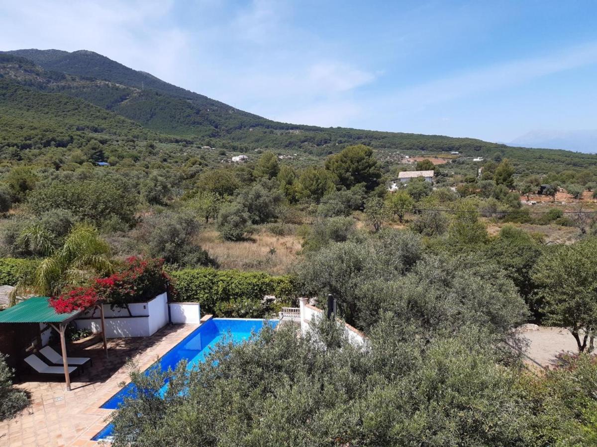 Roca Vista, Adults Only