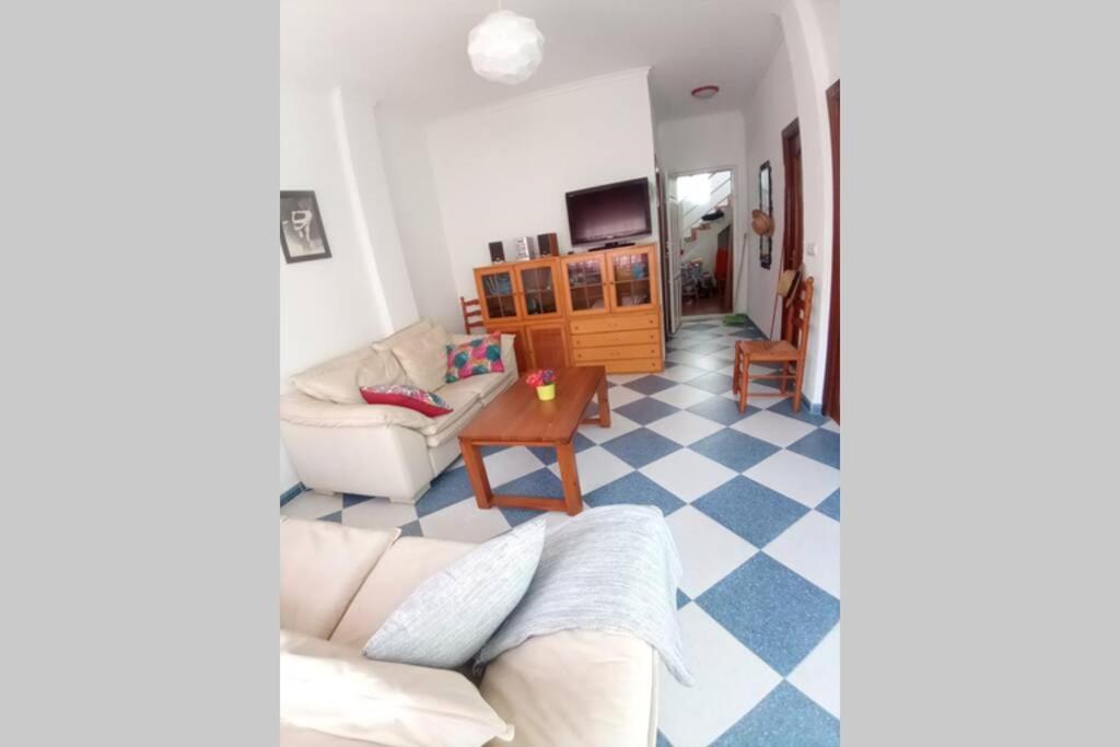 Casa A 20 Metros De La Playa En