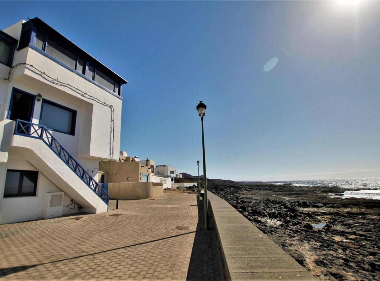 La Casa De Blas * La Santa