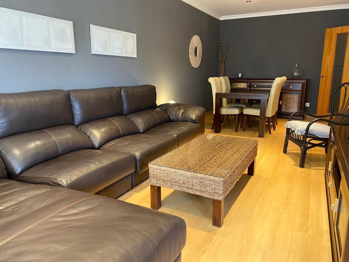 Elegante En Playa Granada & Golf Apartment *