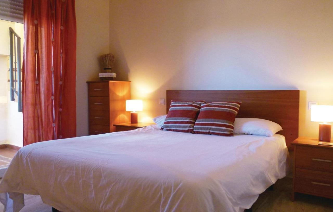 Apartment Beautiful In Mijas Costa With 2 Bedrooms, Wifi And Outdoor Swimming Pool