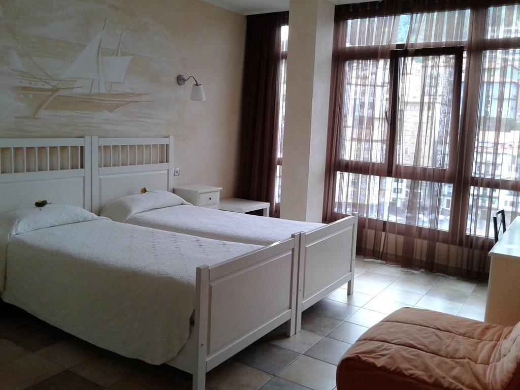 Hotel Zumalabe