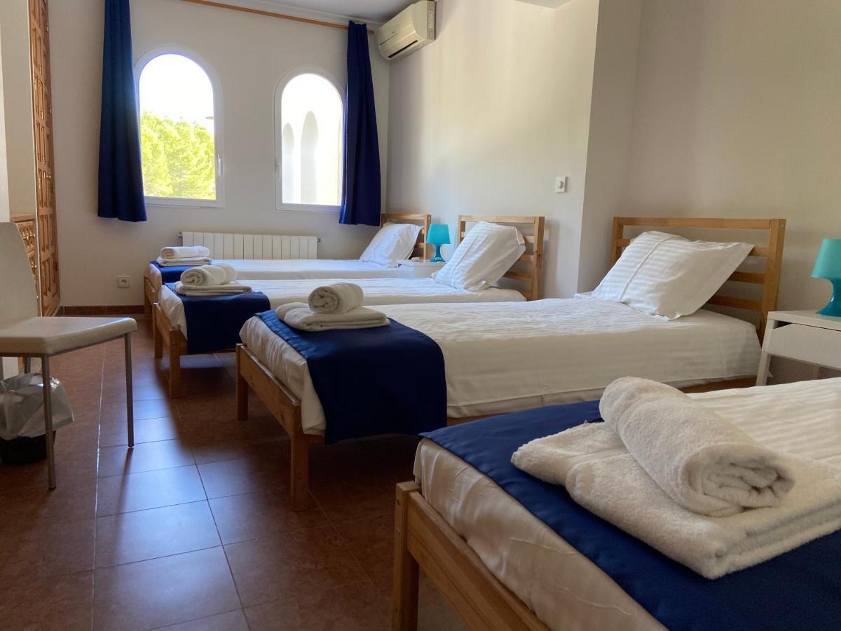 2 Pools - 24 Persons Villa *