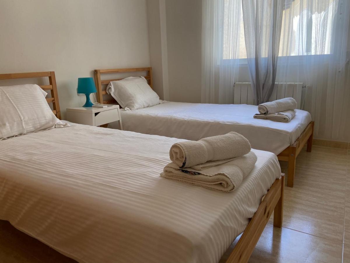 Villa 2 Pools - 24 Persons *
