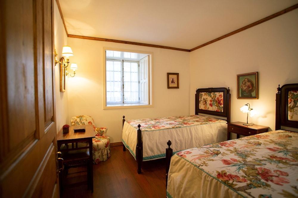 Quinta Da Ponte Do Country house *