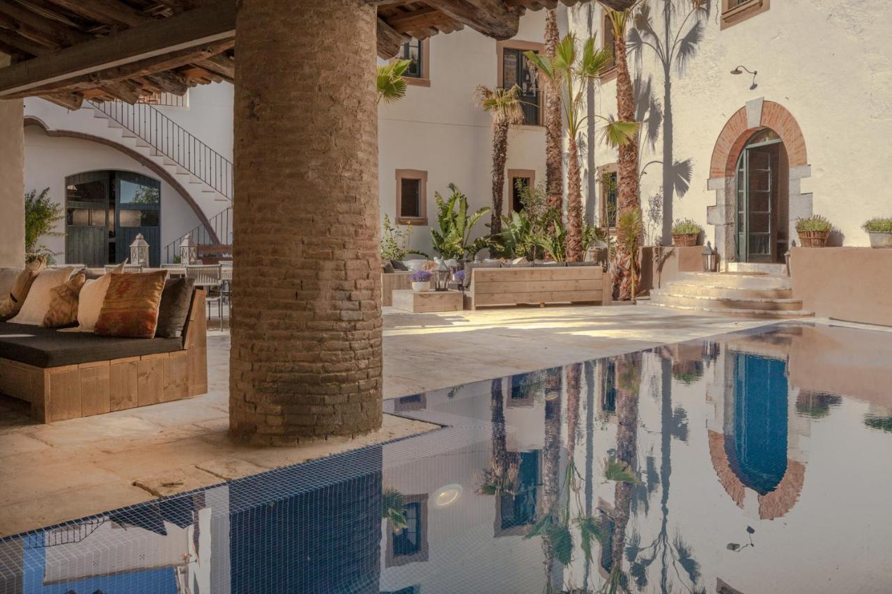 Masia Victoria Villa *