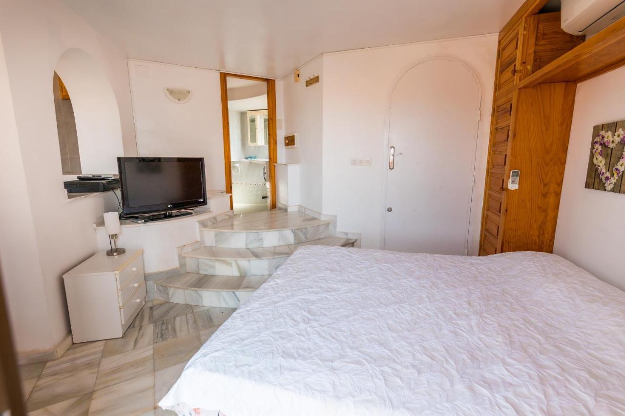 Finca Monte Mare - 3 Bedrooms - Private Pool - Quiet - Stunning Sea View