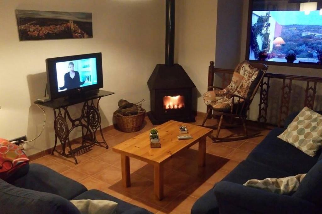 Casa La Cenia. Típica Casa Rústica Unas Vacaciones Perfectas Cervera del Maestre
