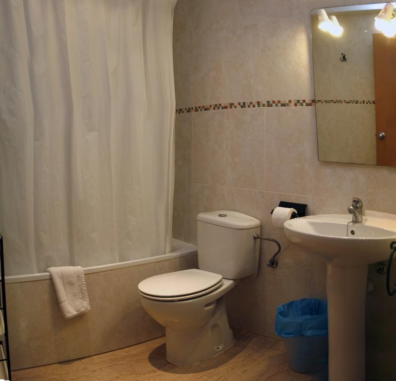 Iris Aparthotel 5*